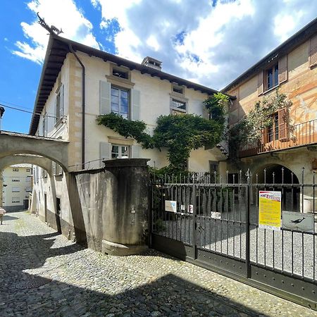 Villa Piano Nobile Al Roseto Del Drago San Bernardo  Exterior foto